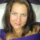 Meet Gweneth: Your Flirty NYC Cam Girl